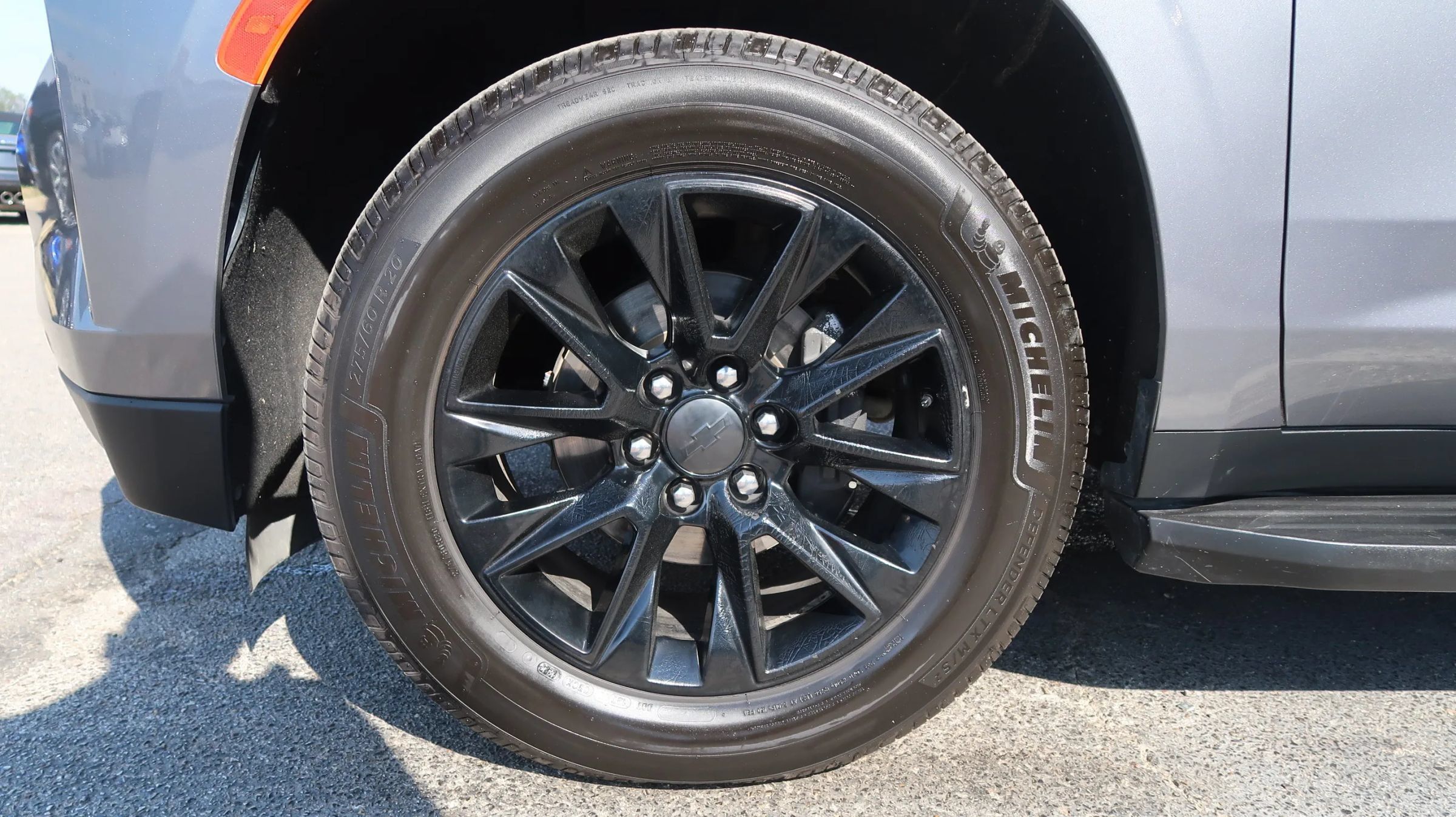 Used 2021 Chevrolet Suburban Premier w/ Premium Package RWD image 55