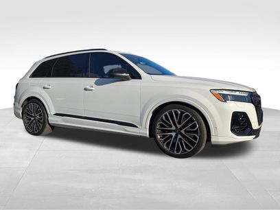 Used 2025 Audi SQ7 Prestige w/ Prestige Package