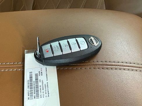 Used 2022 Nissan Pathfinder Platinum w/ Cargo Package image 46