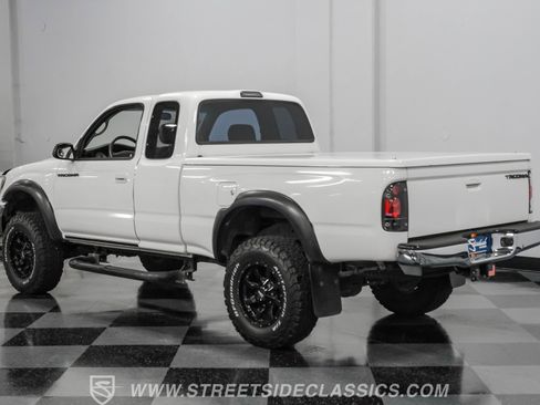 Used 2002 Toyota Tacoma PreRunner RWD image 8