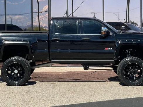 Used 2015 Chevrolet Silverado 2500 LTZ w/ Duramax Plus Package image 18