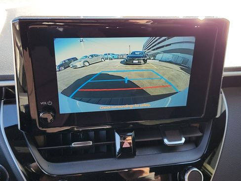 Certified 2024 Toyota Corolla SE image 15