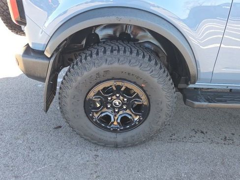 Certified 2023 Ford Bronco Wildtrak image 7