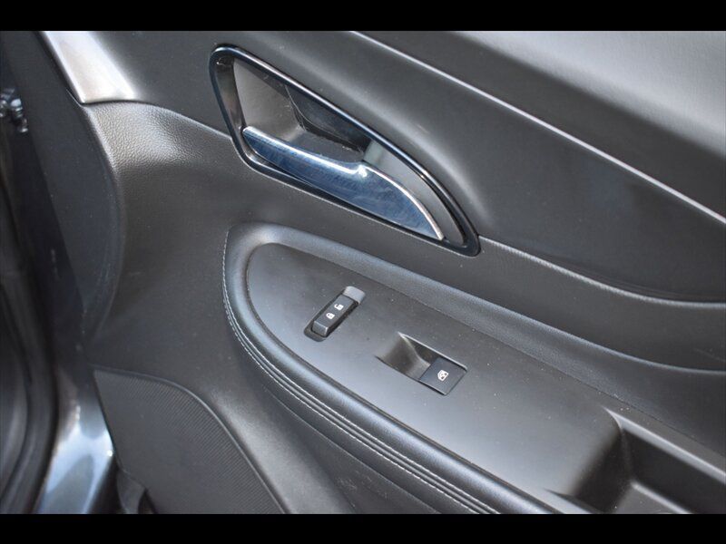 Used 2017 Buick Encore Sport Touring FWD image 31