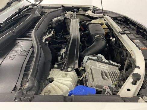 Used 2020 Ford Explorer Platinum w/ Premium Technology Package image 24