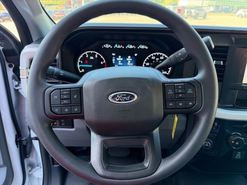 Used 2024 Ford F350 XL w/ XL Driver Assist Package RWD image 41