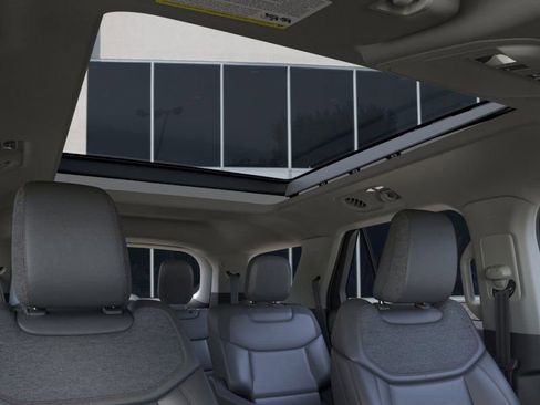 New 2026 Ford Explorer Active w/ Active Comfort Package image 22