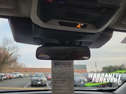 New 2025 Subaru Crosstrek 2.0i Premium image 12