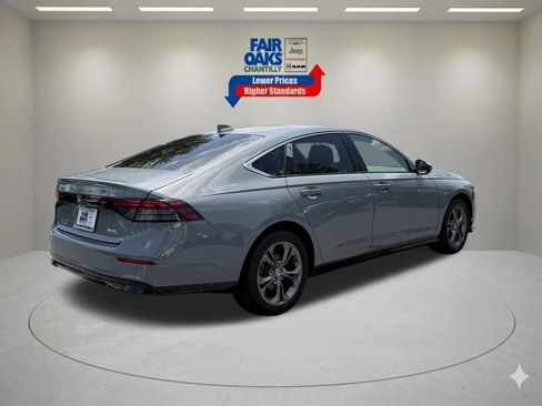 Used 2023 Honda Accord EX-L image 5