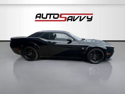 Used 2023 Dodge Challenger R/T Scat Pack RWD image 8