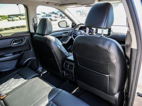 Used 2023 Nissan Rogue Platinum w/ Platinum Premium Package FWD image 20