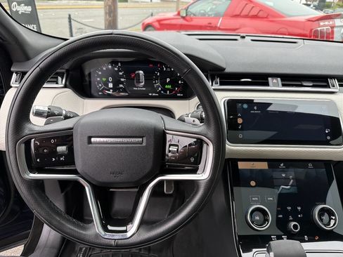 Used 2021 Land Rover Range Rover Velar R-Dynamic S AWD/4WD image 30