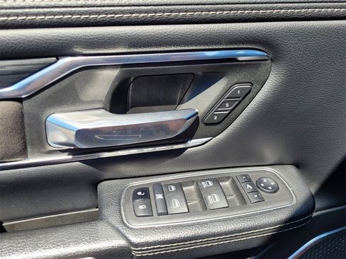 Used 2024 RAM 1500 Laramie image 26