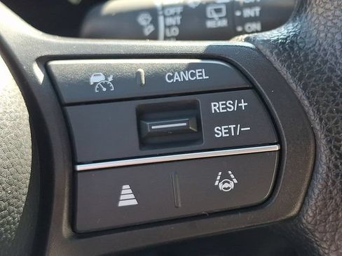 Used 2024 Honda HR-V LX image 21