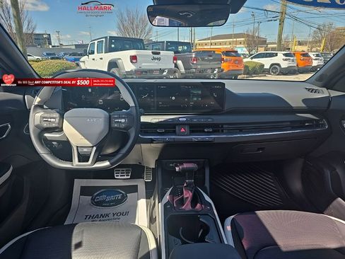 Used 2025 Kia K4 GT-Line Turbo image 23