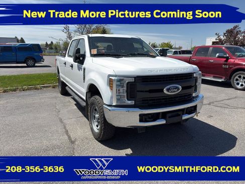 Used 2019 Ford F350 XL w/ Power Equipment Group AWD/4WD image 1
