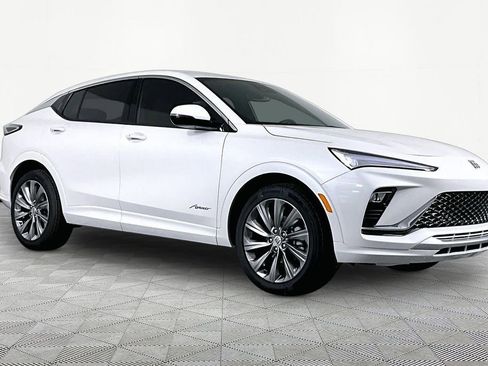 New 2026 Buick Envista Avenir FWD image 3