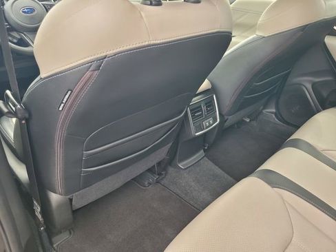 Used 2021 Subaru Forester Limited image 14