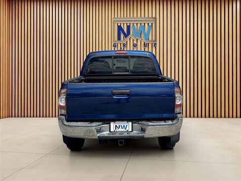 Used 2014 Toyota Tacoma PreRunner w/ SR5 Package RWD image 53