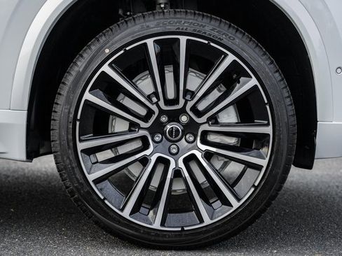 New 2026 Volvo XC90 B6 Plus w/ Protection Package Premier image 16