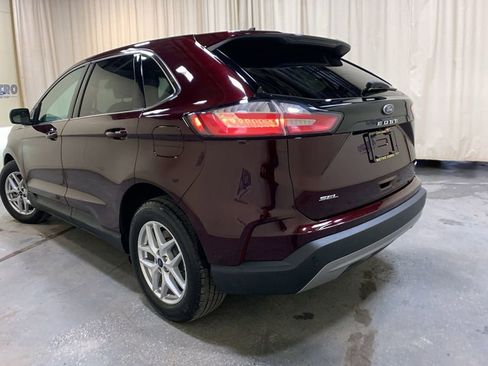Certified 2022 Ford Edge SEL w/ Convenience Package image 5