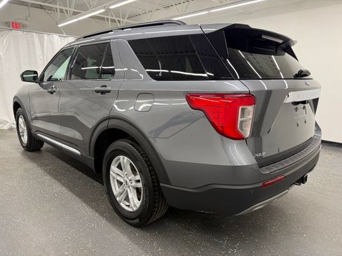 Used 2024 Ford Explorer XLT w/ Equipment Group 202A AWD/4WD image 3