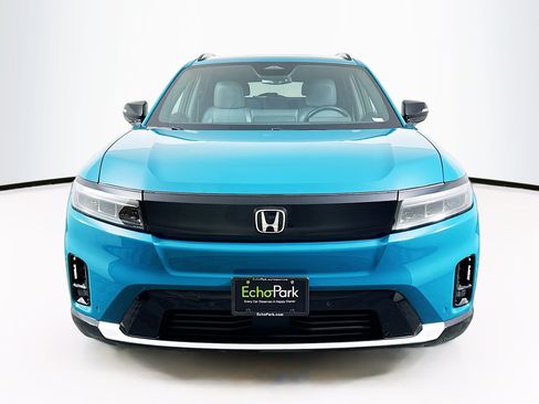 Used 2024 Honda Prologue Touring image 2