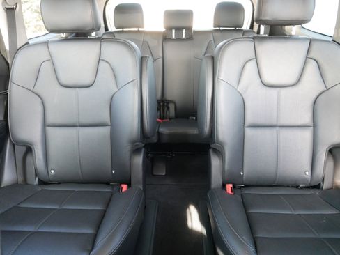 Used 2020 Kia Telluride SX image 13