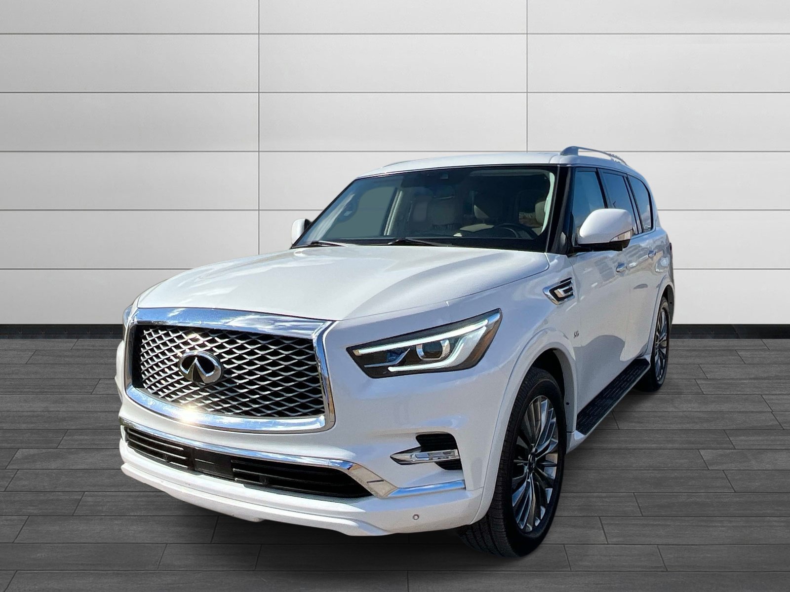 Used 2019 INFINITI QX80 Luxe w/ 22" Wheel Package AWD/4WD image 7