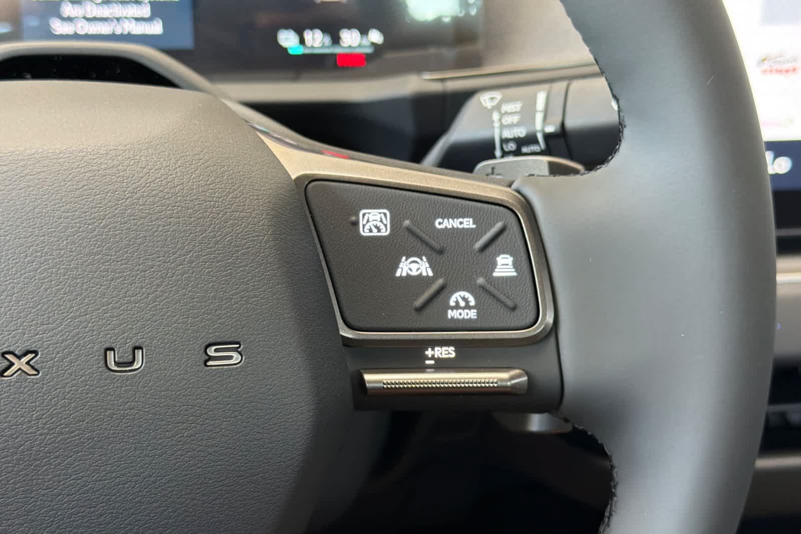 New 2026 Lexus ES 350e w/ Convenience Package FWD image 26