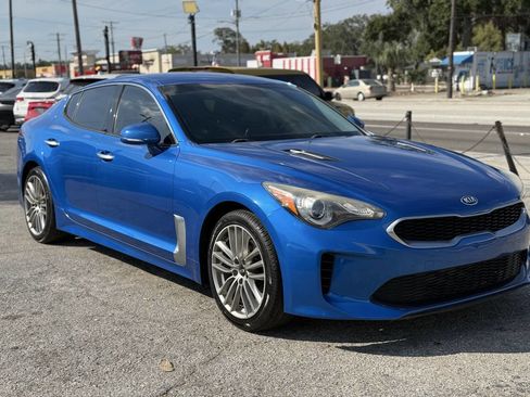 Used 2018 Kia Stinger image 9