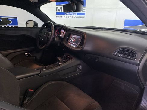 Used 2023 Dodge Challenger R/T w/ Plus Package RWD image 32