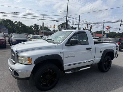 Used 2004 Dodge Ram 1500 Truck SLT