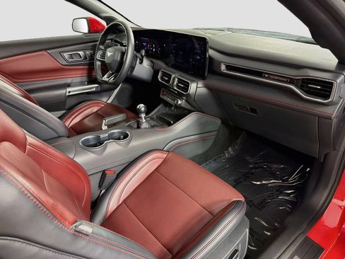 Used 2024 Ford Mustang GT Premium w/ GT Performance Package RWD image 27
