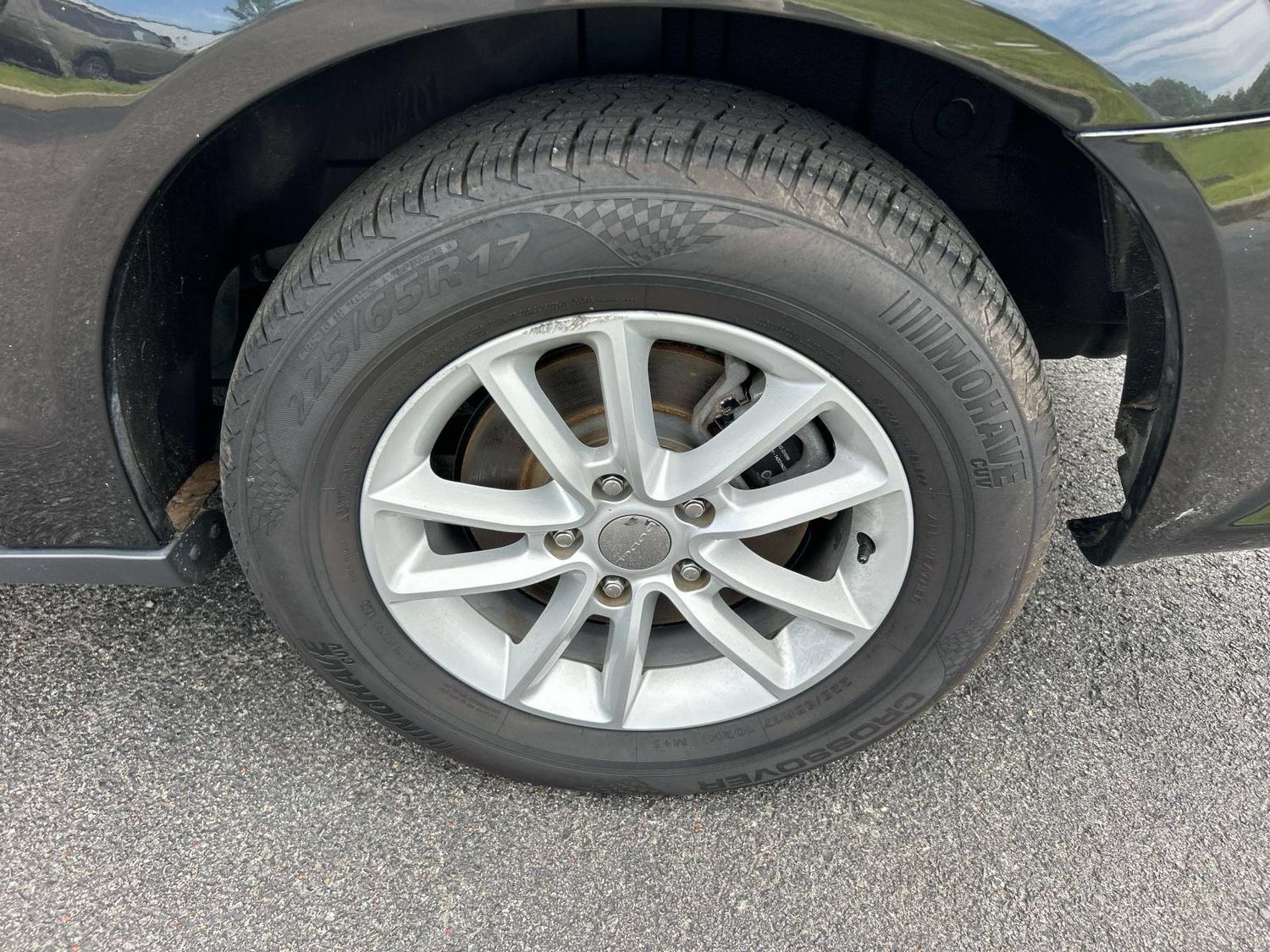 Used 2019 Dodge Grand Caravan SXT FWD image 14