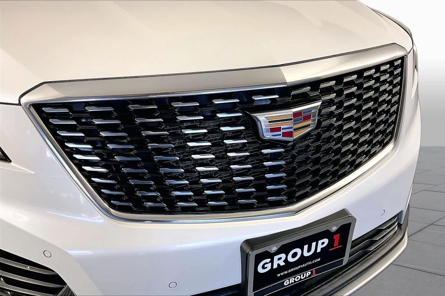 Used 2024 Cadillac XT5 Premium Luxury w/ Technology Package FWD image 30