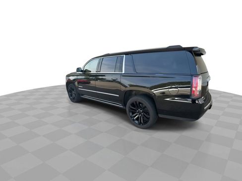 Certified 2020 GMC Yukon XL Denali w/ Denali Ultimate Package AWD/4WD image 6