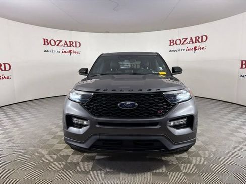 Used 2022 Ford Explorer ST w/ Equipment Group 401A AWD/4WD image 2