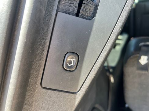 Used 2019 Dodge Grand Caravan GT FWD image 29