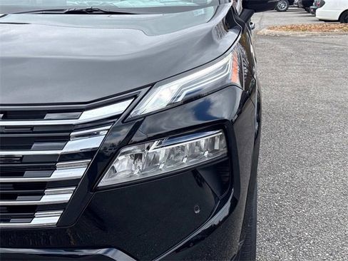 New 2026 Nissan Rogue Platinum w/ Platinum Premium Package image 10