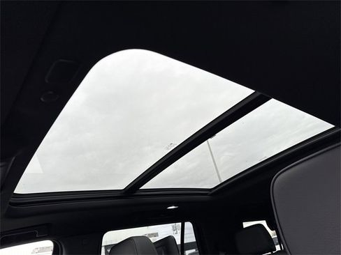 Used 2021 GMC Yukon Denali image 19