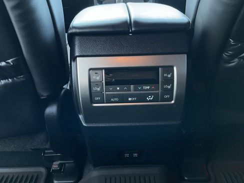 Used 2020 Lexus GX 460 Premium image 22