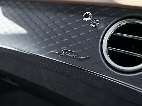 Used 2025 Bentley Continental GT Speed image 33