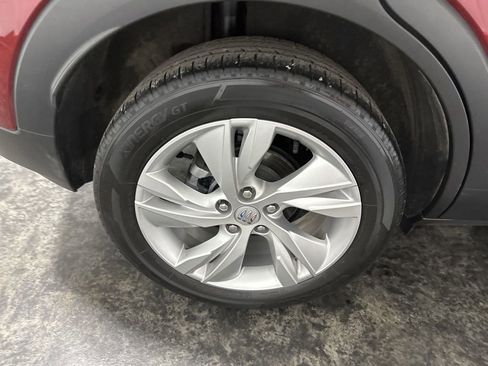 Used 2024 Buick Encore GX Preferred FWD image 5