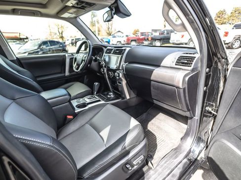 Used 2024 Toyota 4Runner SR5 Premium w/ Moonroof Package AWD/4WD image 29
