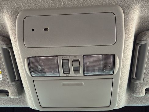 Used 2012 Nissan Frontier PRO-4X w/ Pro-4x Luxury Pkg image 25