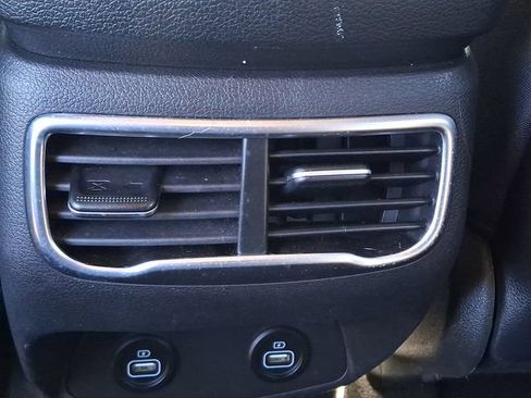 Used 2023 Hyundai Santa Fe SEL AWD/4WD image 11