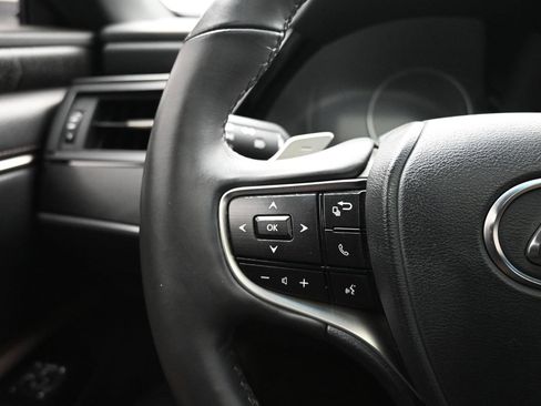 Used 2023 Lexus ES 350 w/ Premium Package FWD image 15