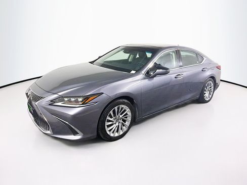 Used 2019 Lexus ES 350 Ultra Luxury w/ Accessory Package 2 FWD image 3