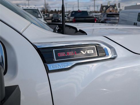 Used 2022 GMC Sierra 2500 Denali w/ Technology Package image 9